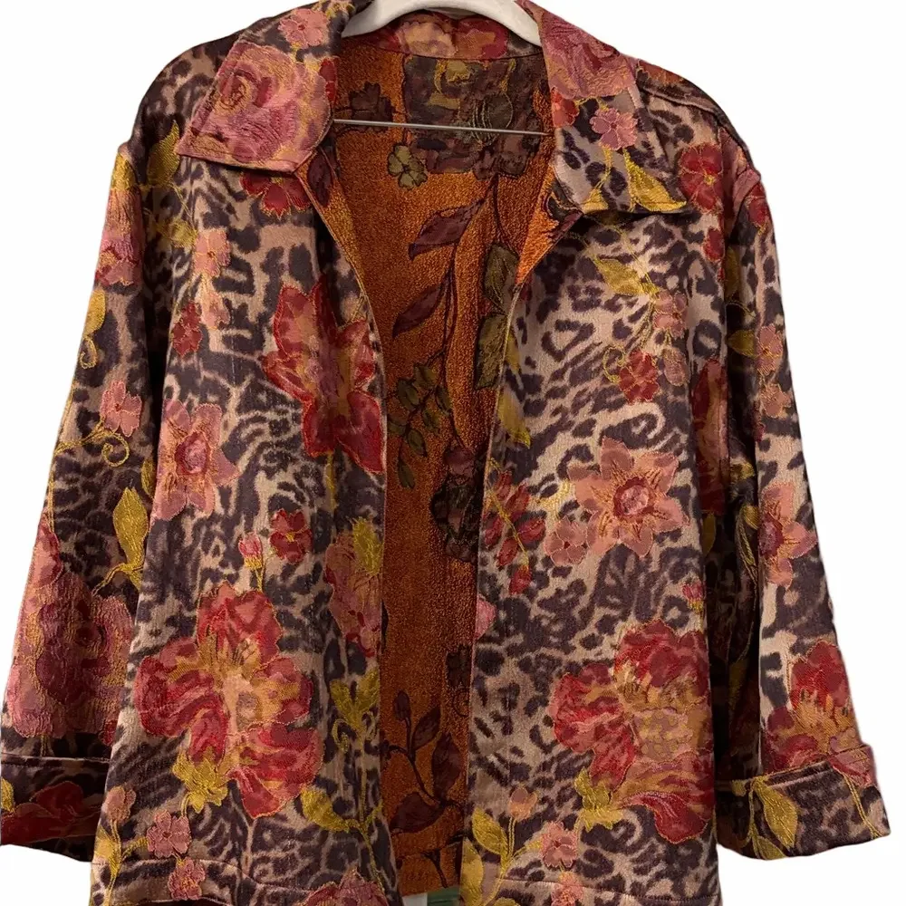 Vintage 90s Floral and cheeta print brocade swing jacket.